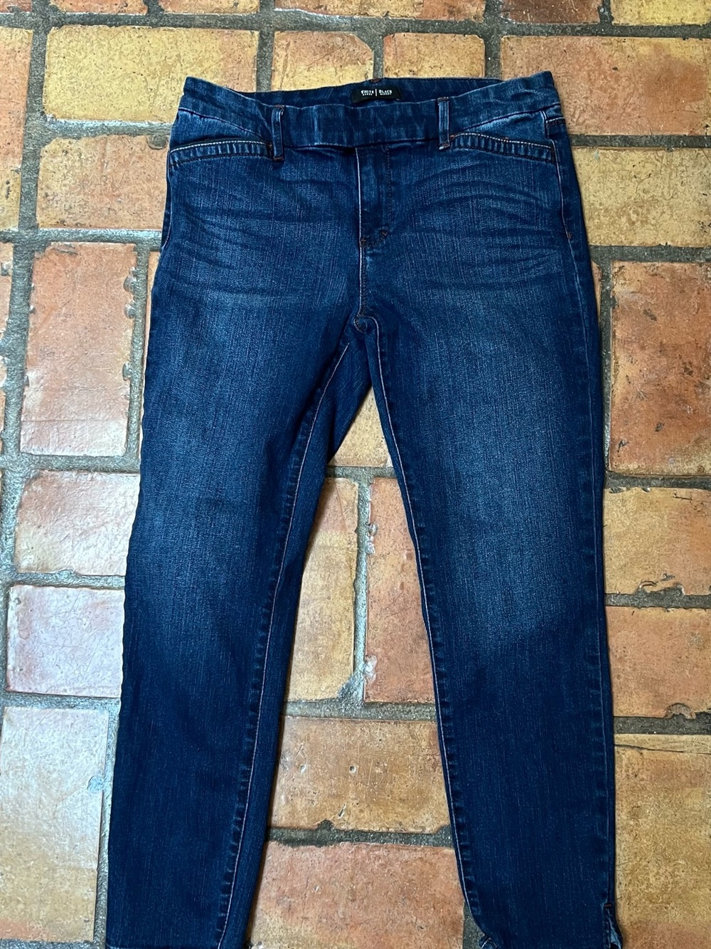 White House Black Market Dark Indigo Skinny Crop Jeans